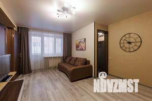 2-к квартира, посуточно, 43м2, 3/5 этаж