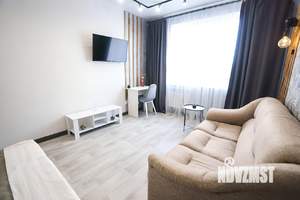 1-к квартира, посуточно, 39м2, 1/12 этаж