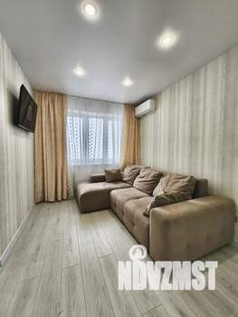 1-к квартира, посуточно, 40м2, 21/22 этаж