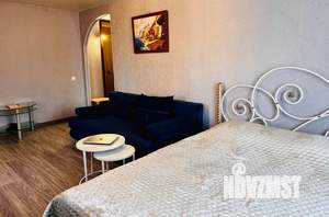 1-к квартира, посуточно, 33м2, 5/5 этаж