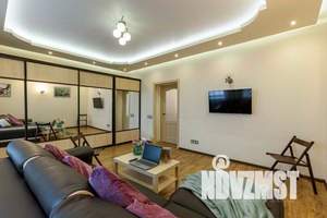 2-к квартира, посуточно, 50м2, 2/5 этаж