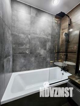 Студия квартира, посуточно, 35м2, 2/15 этаж