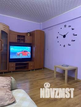 3-к квартира, посуточно, 56м2, 1/5 этаж
