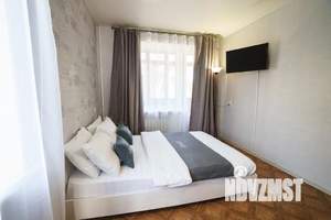 1-к квартира, посуточно, 53м2, 1/1 этаж
