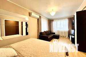 1-к квартира, посуточно, 33м2, 4/5 этаж