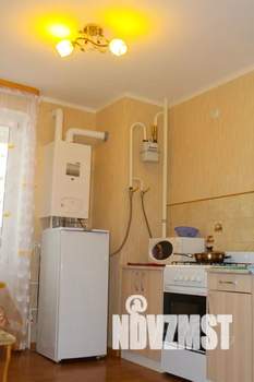 1-к квартира, посуточно, 33м2, 7/12 этаж