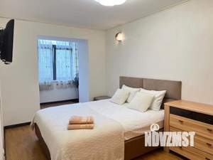 2-к квартира, посуточно, 50м2, 1/1 этаж