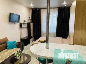 Студия квартира, посуточно, 25м2, 13/22 этаж