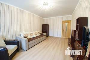 1-к квартира, посуточно, 38м2, 5/12 этаж