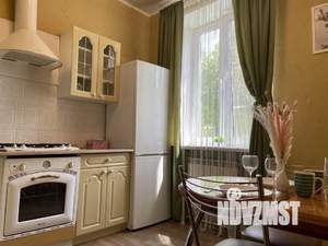 2-к квартира, посуточно, 55м2, 1/1 этаж