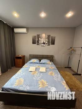 1-к квартира, посуточно, 48м2, 1/24 этаж