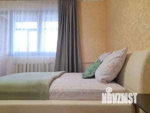 1-к квартира, посуточно, 37м2, 9/9 этаж