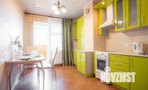 1-к квартира, посуточно, 44м2, 1/1 этаж