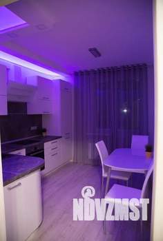 1-к квартира, посуточно, 43м2, 4/14 этаж