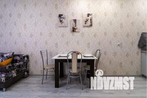 1-к квартира, посуточно, 42м2, 9/20 этаж