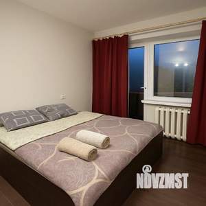 1-к квартира, посуточно, 45м2, 1/1 этаж