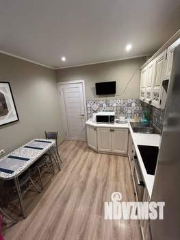 1-к квартира, посуточно, 42м2, 1/1 этаж