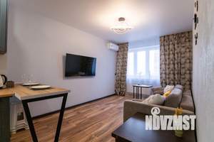 1-к квартира, посуточно, 42м2, 1/1 этаж