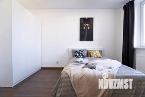 2-к квартира, посуточно, 40м2, 10/17 этаж