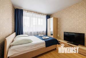 1-к квартира, посуточно, 42м2, 7/9 этаж