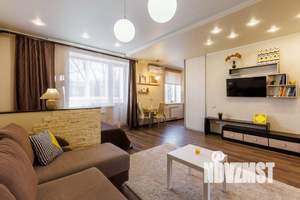 1-к квартира, посуточно, 32м2, 1/1 этаж