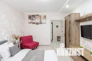 1-к квартира, посуточно, 39м2, 9/18 этаж