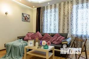 2-к квартира, посуточно, 50м2, 2/5 этаж