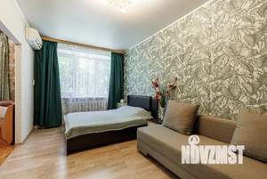 1-к квартира, посуточно, 35м2, 2/6 этаж