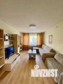 3-к квартира, посуточно, 72м2, 1/10 этаж