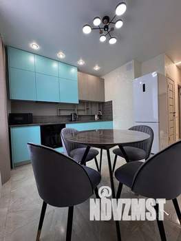 2-к квартира, посуточно, 40м2, 8/22 этаж