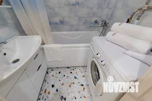 2-к квартира, посуточно, 49м2, 1/5 этаж