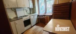 2-к квартира, вторичка, 42м2, 1/4 этаж