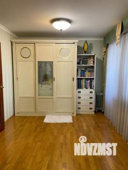 4-к квартира, вторичка, 197м2, 3/10 этаж