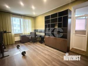 3-к квартира, вторичка, 120м2, 3/16 этаж