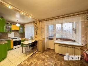 3-к квартира, вторичка, 61м2, 4/5 этаж