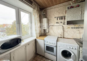 3-к квартира, вторичка, 62м2, 5/5 этаж