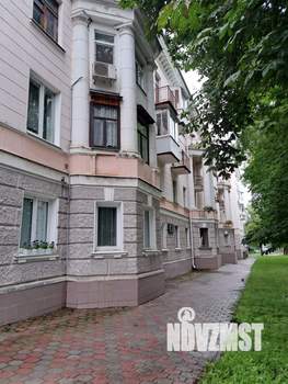 3-к квартира, вторичка, 71м2, 1/5 этаж
