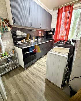 3-к квартира, вторичка, 69м2, 2/2 этаж