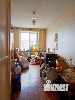 3-к квартира, вторичка, 58м2, 8/9 этаж