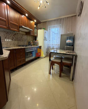 4-к квартира, вторичка, 85м2, 6/9 этаж