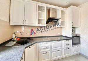3-к квартира, вторичка, 100м2, 3/18 этаж