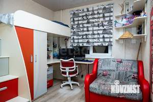 4-к квартира, вторичка, 80м2, 8/9 этаж