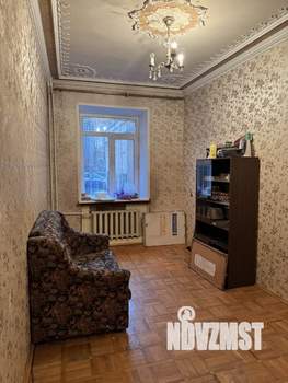 2-к квартира, вторичка, 52м2, 1/4 этаж