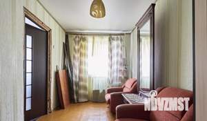 3-к квартира, вторичка, 54м2, 2/5 этаж