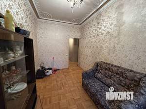 2-к квартира, вторичка, 52м2, 1/4 этаж