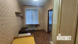 2-к квартира, вторичка, 43м2, 1/4 этаж