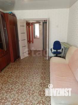 2-к квартира, вторичка, 52м2, 1/9 этаж