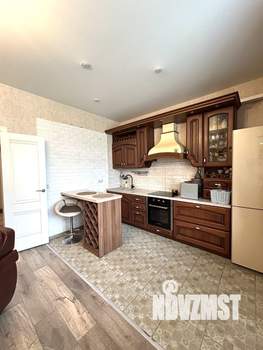 2-к квартира, вторичка, 68м2, 3/15 этаж