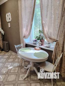 2-к квартира, вторичка, 58м2, 3/4 этаж