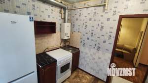 2-к квартира, вторичка, 43м2, 1/4 этаж